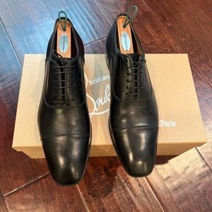Christian Louboutin Greggo Cap Toe Oxford in Black Size 42
